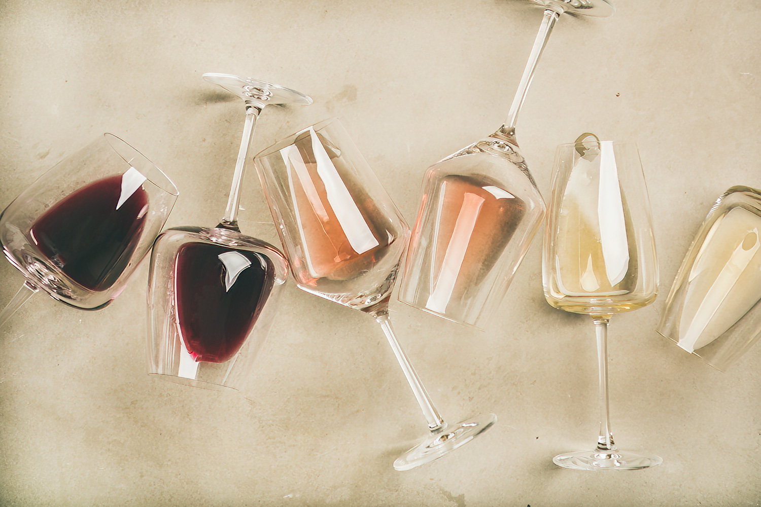 Das richtige Weinglas: Leitfaden für Weinliebhaber