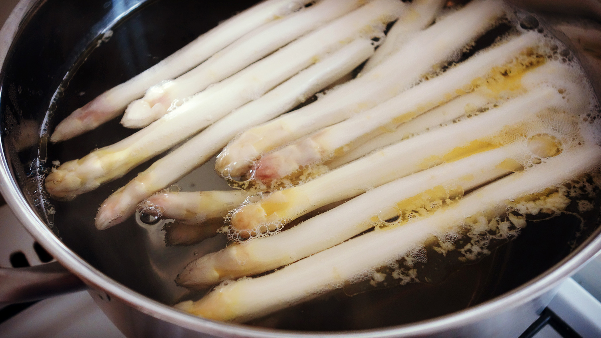 Cooking asparagus properly – These things you should know
