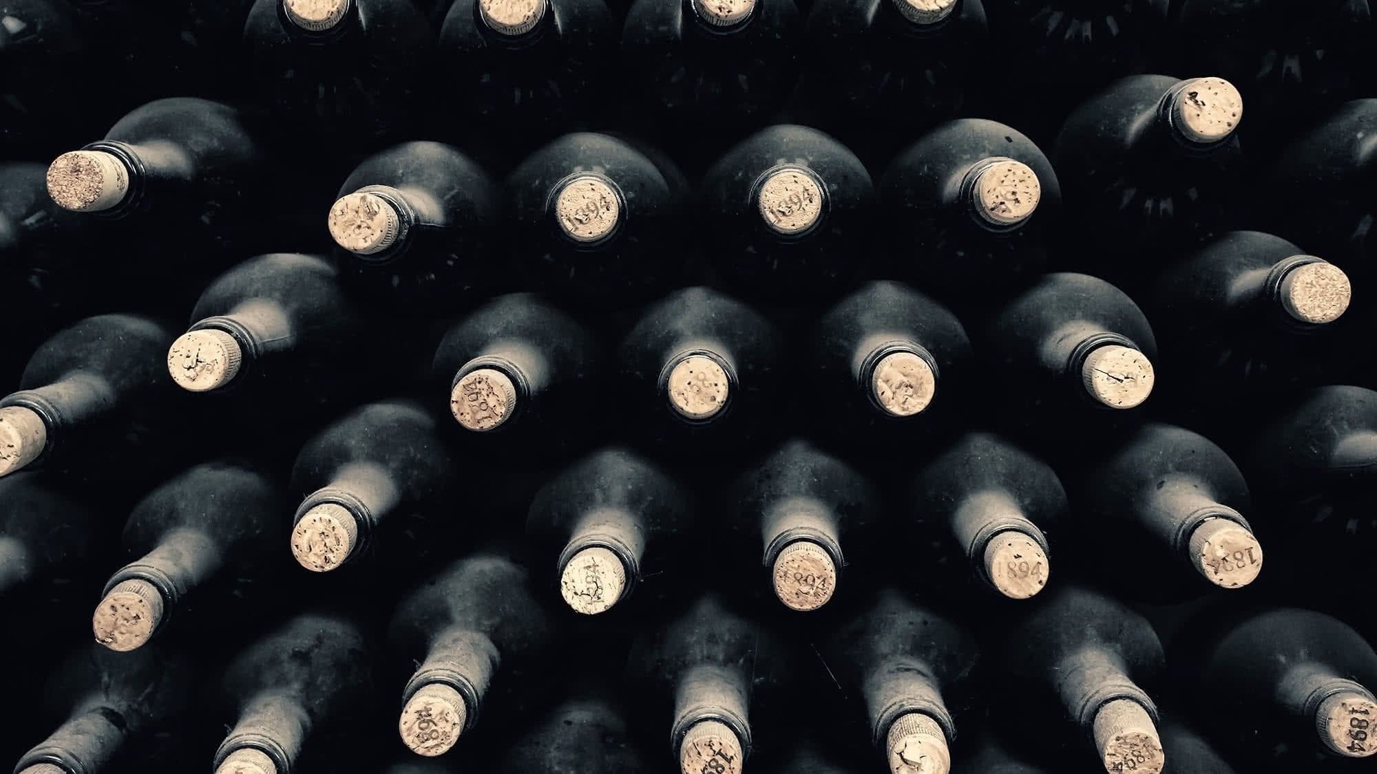 Weinlagerung: Welche Weine eignen sich zur Flaschenreife?